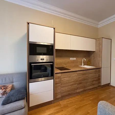 Apartamento Lovely In The Center Of *